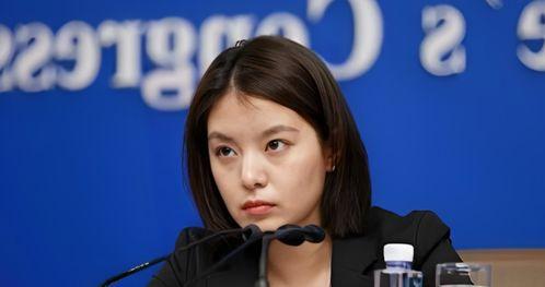 重庆美女爆料新闻视频大全,独家视频新闻大盘点