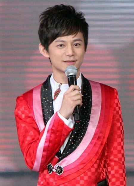 何炅娱乐爆料事件视频完整版,揭秘完整版视频背后的真相与争议